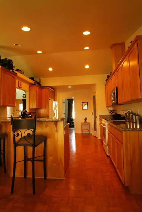 1047 Highlands Dr, Eagle Point, OR 97524 photo 4
