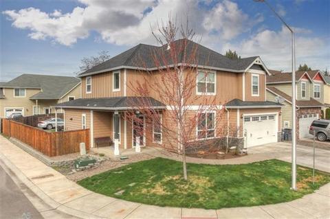 966 Covington, Central Point, OR 97502 photo 1