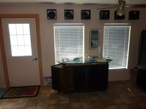 302 4th St, Phoenix, OR 97535 photo 6
