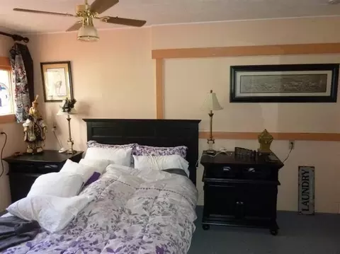 302 4th St, Phoenix, OR 97535 photo 5