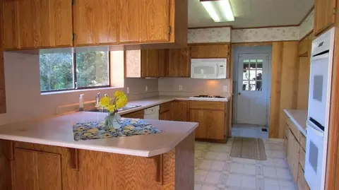 1095 Thompson Crk, Applegate, OR 97530 photo 13