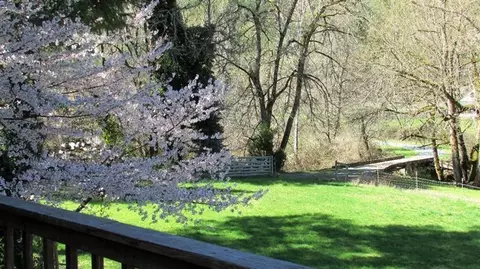1095 Thompson Crk, Applegate, OR 97530 photo 2