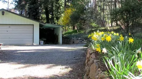 1095 Thompson Crk, Applegate, OR 97530 photo 5
