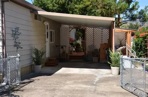 30 Deborah Dr, Talent, OR 97540 photo 3