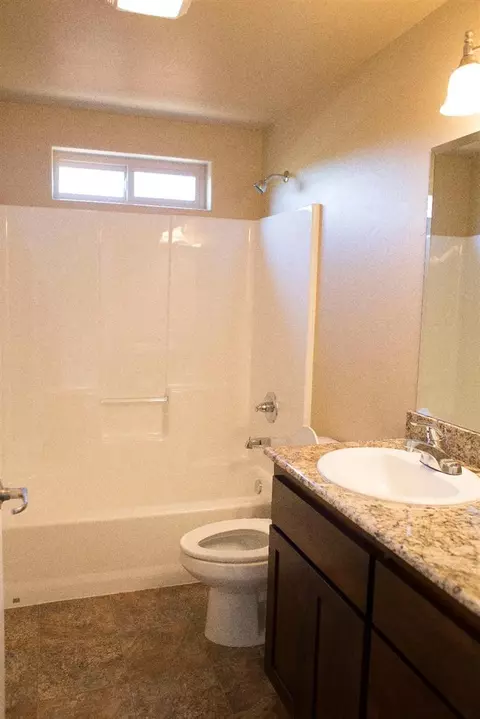 76 Dianne Way, Eagle Point, OR 97524 photo 14