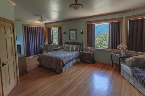 4386 Foothill Rd, Grants Pass, OR 97526 photo 16