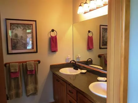 4386 Foothill Rd, Grants Pass, OR 97526 photo 17