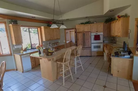 4386 Foothill Rd, Grants Pass, OR 97526 photo 10