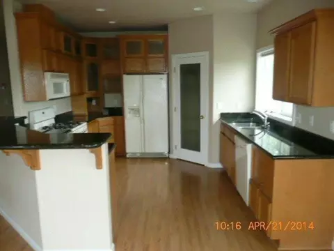 939 Crystal Dr, Eagle Point, OR 97524 photo 4