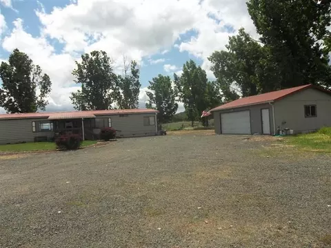 231 Mountain Vw, Eagle Point, OR 97524 photo 1