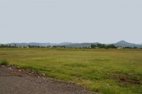 792 E Dutton Rd, Eagle Point, OR 97524 photo 24