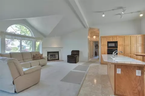 555 Freeman Rd #222, Central Point, OR 97502 photo 13