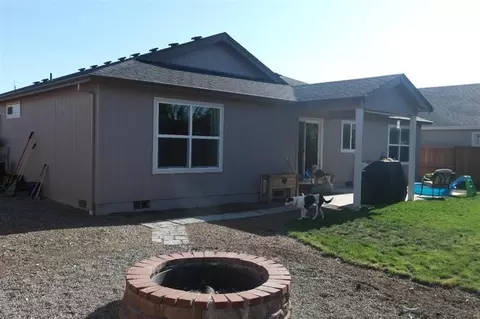 245 Willow Bend Way, Central Point, OR 97502 photo 19
