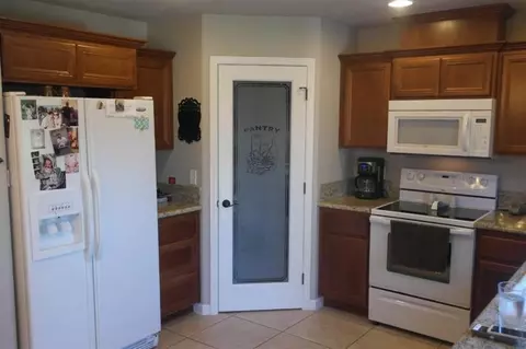 245 Willow Bend Way, Central Point, OR 97502 photo 11