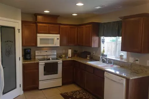245 Willow Bend Way, Central Point, OR 97502 photo 8