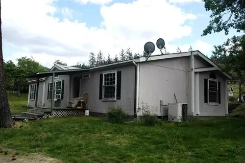 2407 Wren Rdg, Eagle Point, OR 97524 photo 2