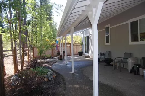 171 Cedar Ridge Dr, Cave Junction, OR 97523 photo 18