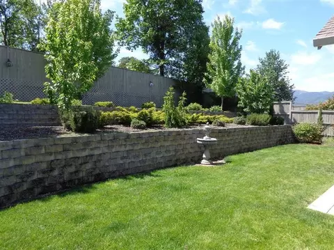 312 Meadow View Dr, Phoenix, OR 97535 photo 18