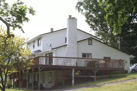 990 E Nevada St, Ashland, OR 97520 photo 3