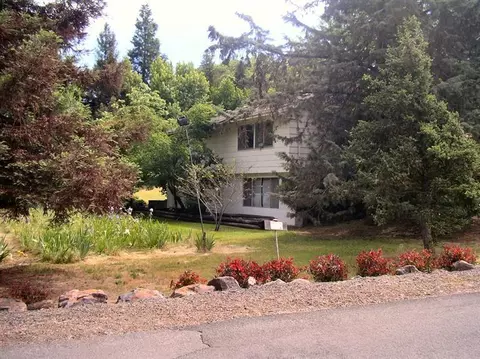 25 Onyx St, Eagle Point, OR 97524 photo 4