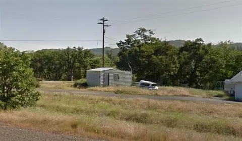 2525 E Antelope Rd, Eagle Point, OR 97524 photo 3
