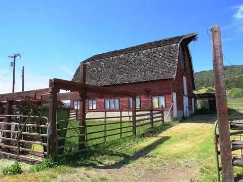 10170 Table Rock Rd, Central Point, OR 97502 photo 24