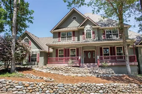 1020 E Dutton Rd, Eagle Point, OR 97524 photo 1