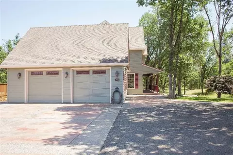 1020 E Dutton Rd, Eagle Point, OR 97524 photo 3
