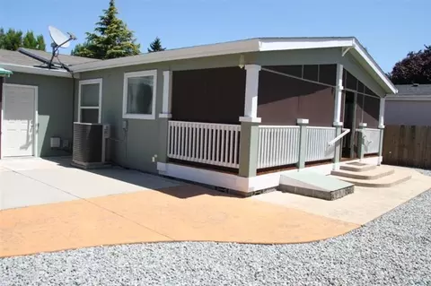555 Freeman Rd #48, Central Point, OR 97502 photo 16