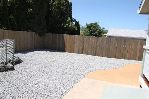 555 Freeman Rd #48, Central Point, OR 97502 photo 17