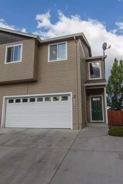 361 Jans Ct, Central Point, OR 97502 photo 1