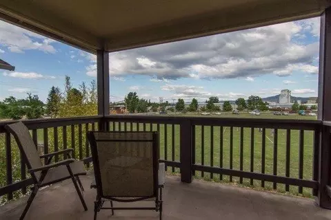 361 Jans Ct, Central Point, OR 97502 photo 8