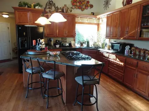 1085 Pumpkin Ridge Dr, Eagle Point, OR 97524 photo 3