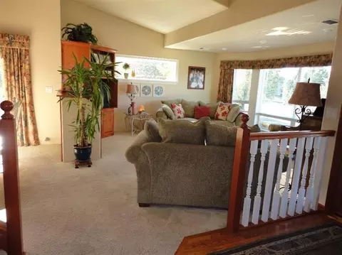1085 Pumpkin Ridge Dr, Eagle Point, OR 97524 photo 16