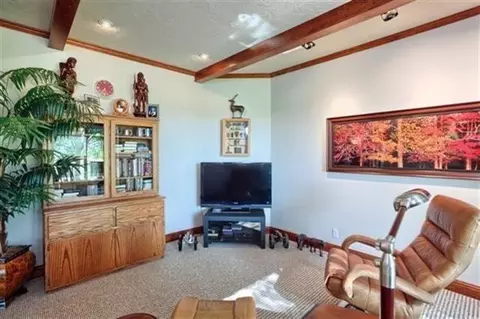 199 Princeville Dr, Eagle Point, OR 97524 photo 9