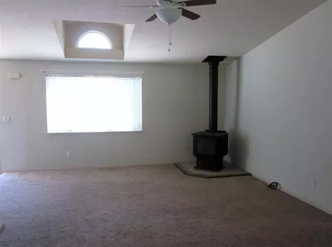 8200 E Antelope Rd, Eagle Point, OR 97524 photo 4