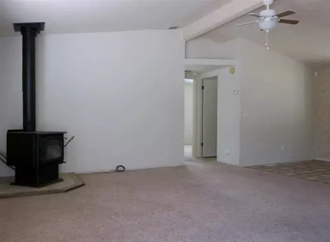 8200 E Antelope Rd, Eagle Point, OR 97524 photo 2