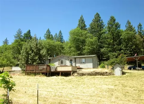8200 E Antelope Rd, Eagle Point, OR 97524 photo 1