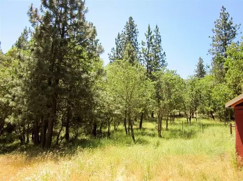 8200 E Antelope Rd, Eagle Point, OR 97524 photo 19