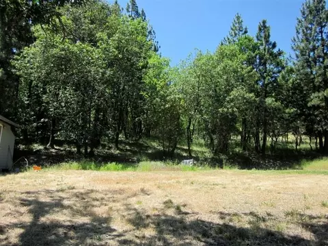 8200 E Antelope Rd, Eagle Point, OR 97524 photo 27