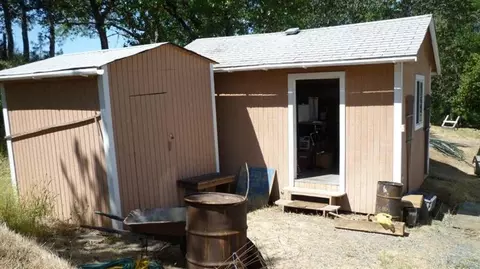 1500 Applegate Ave, Grants Pass, OR 97527 photo 6
