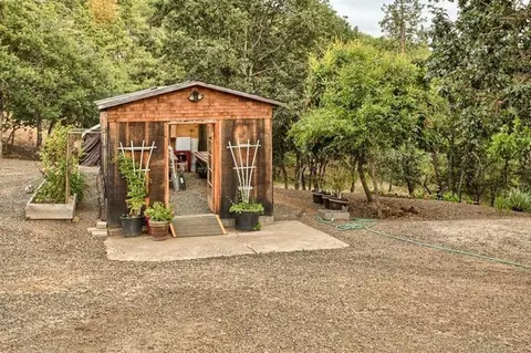 11900 Agate Rd, Eagle Point, OR 97524 photo 13