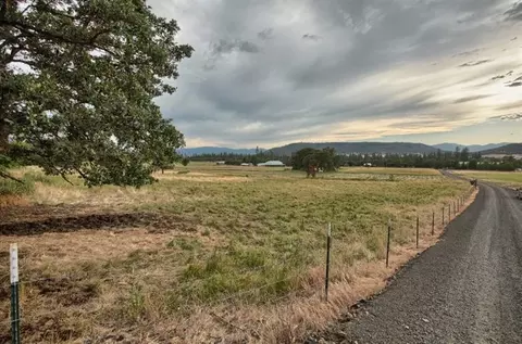 11900 Agate Rd, Eagle Point, OR 97524 photo 30