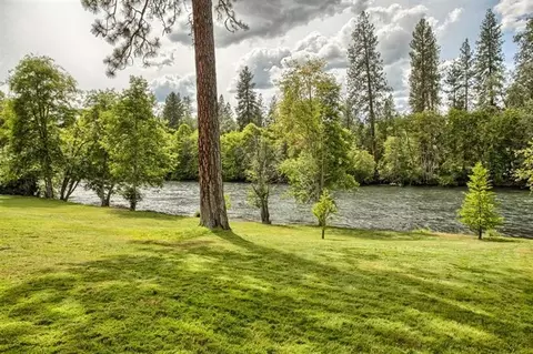 12125 Agate Rd, Eagle Point, OR 97524 photo 7
