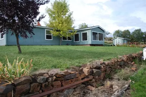 1500 Ball Rd, Eagle Point, OR 97524 photo 3