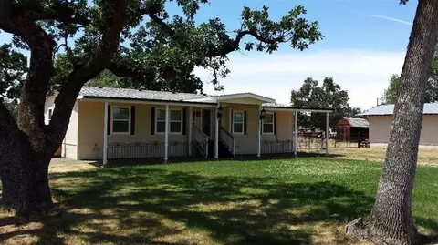 5865 Table Rock Rd, Central Point, OR 97502 photo 1