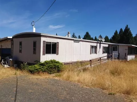 665 Prottsman Way, Cave Junction, OR 97523 photo 1