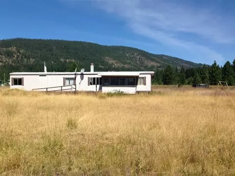 665 Prottsman Way, Cave Junction, OR 97523 photo 2