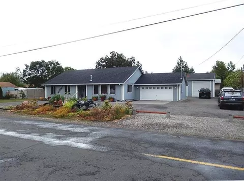 35 Orr Dr, Central Point, OR 97502 photo 1