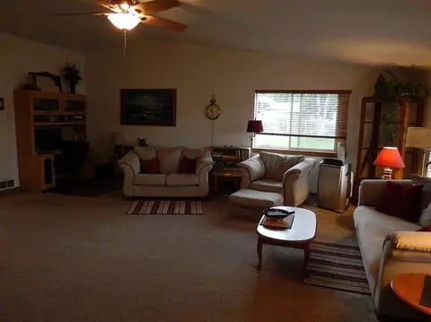 35 Orr Dr, Central Point, OR 97502 photo 4